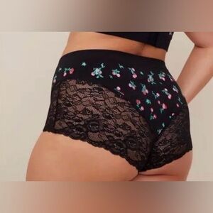 NWT torrid Seamless Flirt Cherries Mid-Rise Sexy Brief Lace Cotton Panty